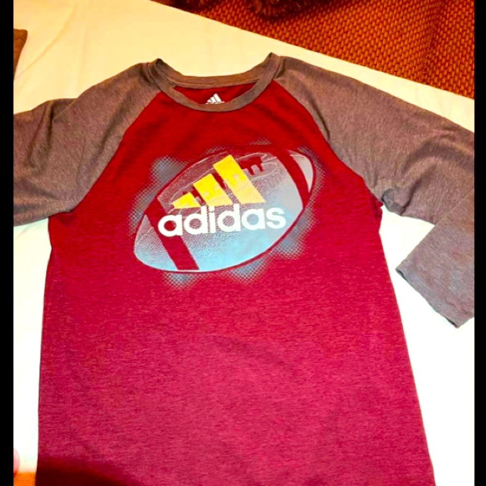 Adidas size 14/16 unisex long sleeve shirt
